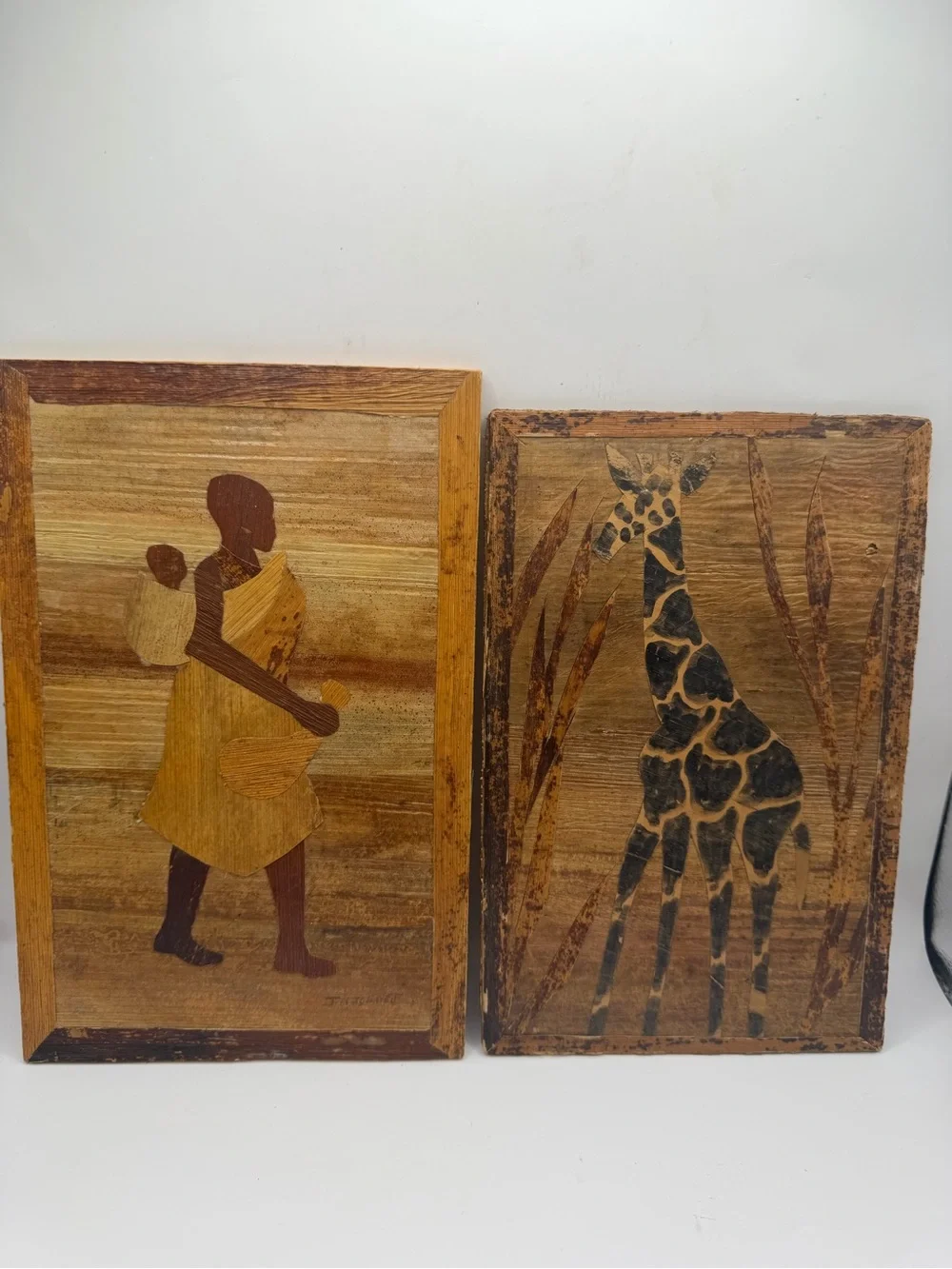 Vintage Kenya Banana Leaf Art Set Giraffe Mother & Baby African Wall Decor